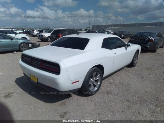 Photo 3 VIN: 2C3CDZAG3GH311899 - DODGE CHALLENGER 