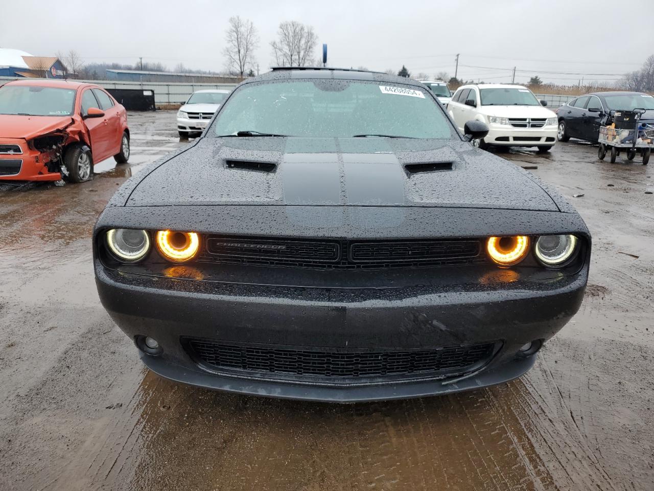 Photo 4 VIN: 2C3CDZAG3GH325088 - DODGE CHALLENGER 