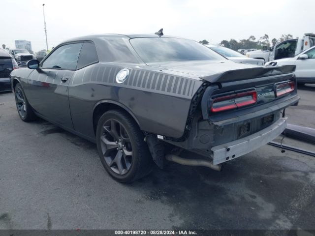 Photo 2 VIN: 2C3CDZAG3HH594757 - DODGE CHALLENGER 