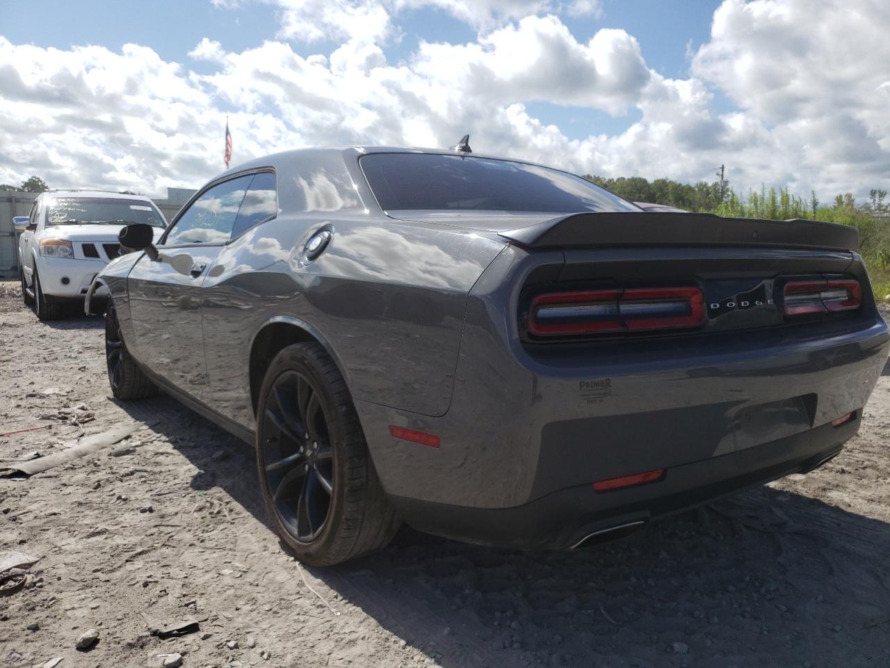 Photo 2 VIN: 2C3CDZAG3JH132558 - DODGE CHALLENGER 