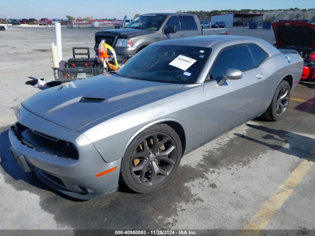 Photo 1 VIN: 2C3CDZAG3JH138828 - DODGE CHALLENGER 