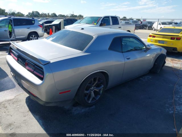 Photo 3 VIN: 2C3CDZAG3JH138828 - DODGE CHALLENGER 