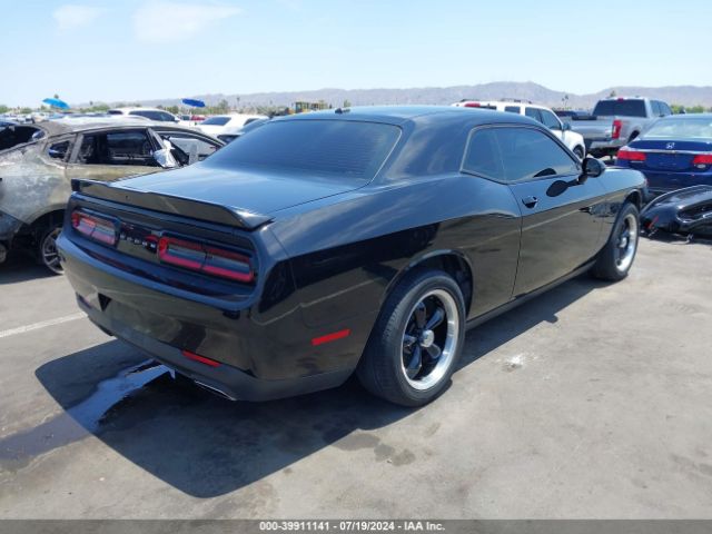 Photo 3 VIN: 2C3CDZAG3KH500528 - DODGE CHALLENGER 