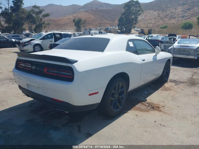 Photo 3 VIN: 2C3CDZAG3KH680108 - DODGE CHALLENGER 