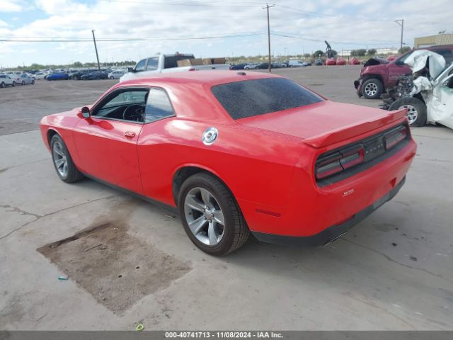 Photo 2 VIN: 2C3CDZAG3KH744275 - DODGE CHALLENGER 