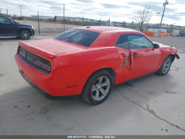 Photo 3 VIN: 2C3CDZAG3KH744275 - DODGE CHALLENGER 