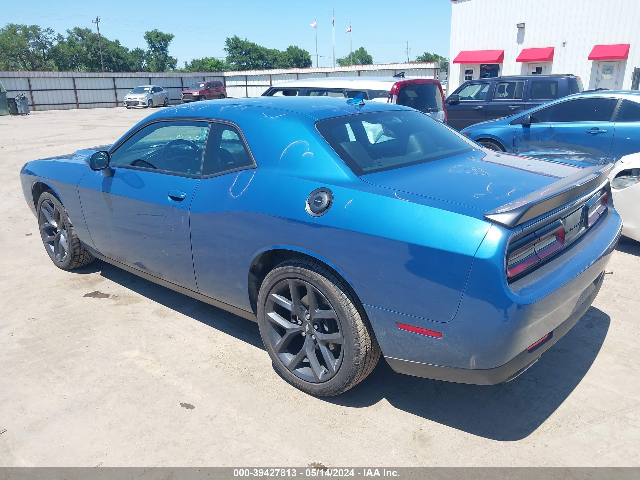 Photo 2 VIN: 2C3CDZAG3MH676322 - DODGE CHALLENGER 