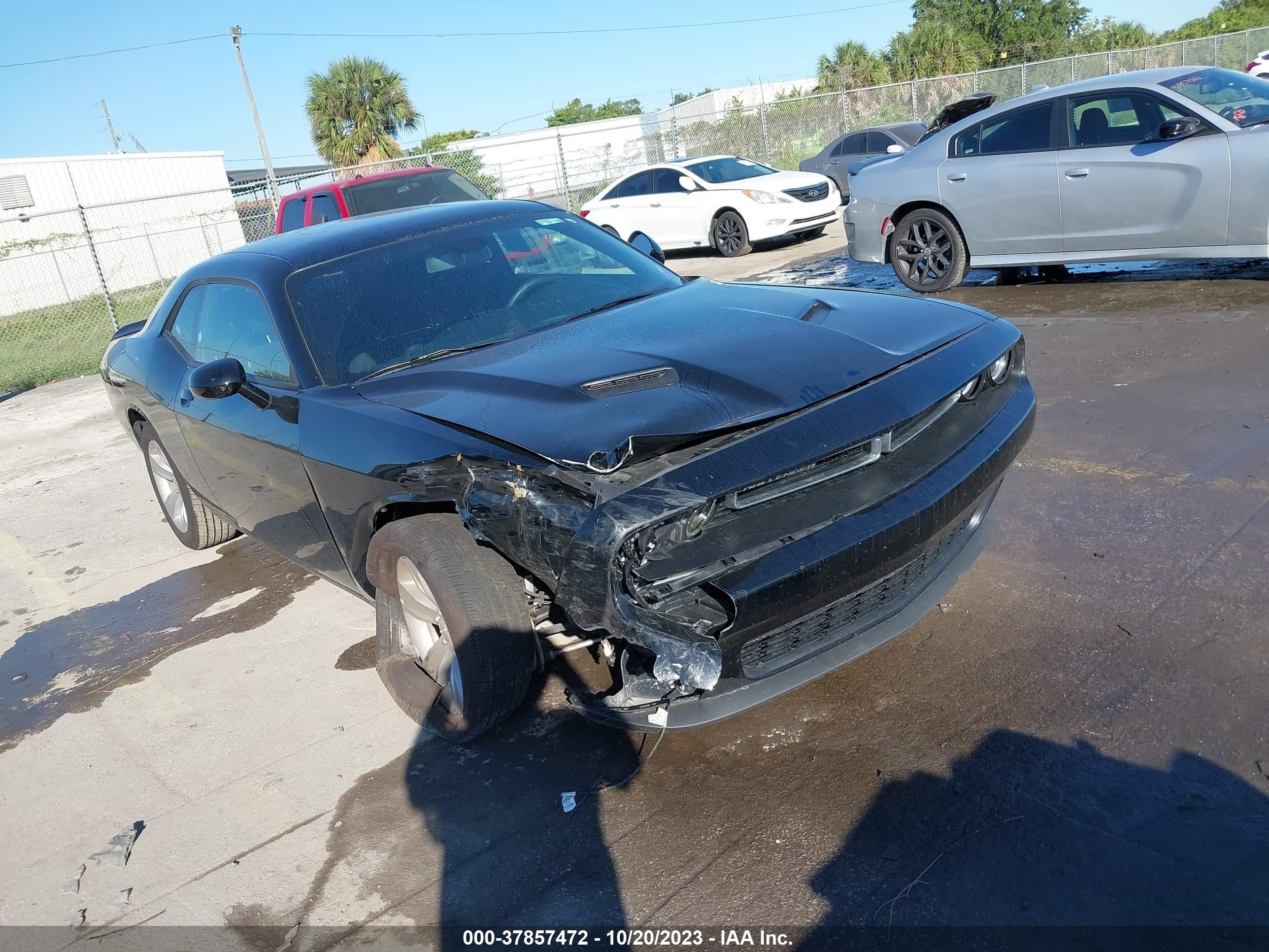 Photo 0 VIN: 2C3CDZAG3PH590612 - DODGE CHALLENGER 