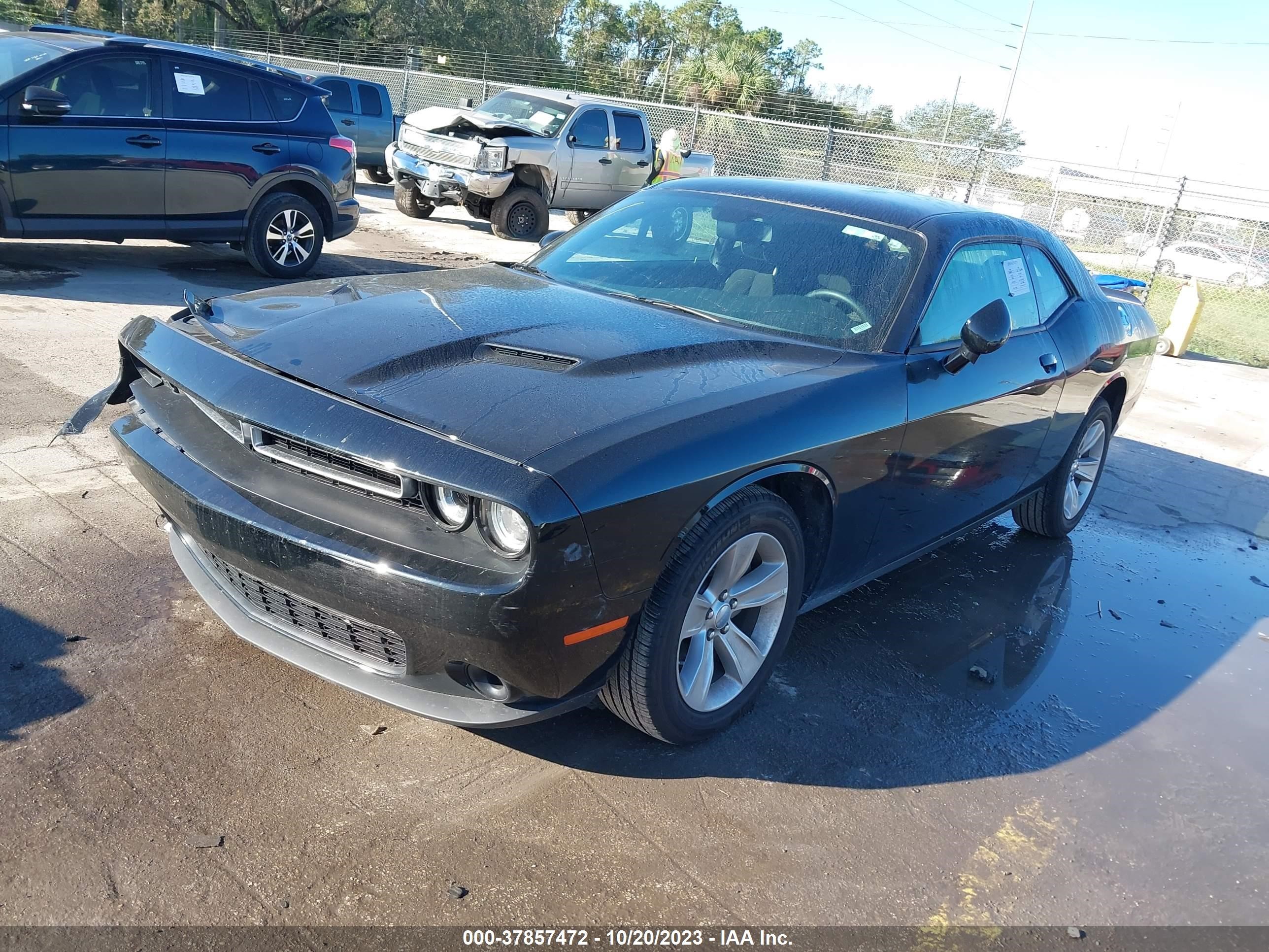 Photo 1 VIN: 2C3CDZAG3PH590612 - DODGE CHALLENGER 