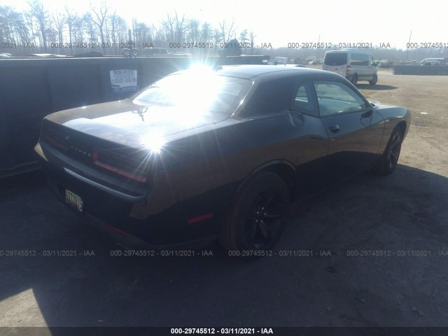 Photo 3 VIN: 2C3CDZAG4FH702073 - DODGE CHALLENGER 