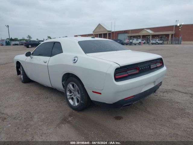 Photo 2 VIN: 2C3CDZAG4FH720623 - DODGE CHALLENGER 