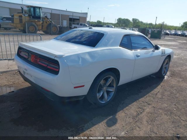 Photo 3 VIN: 2C3CDZAG4FH747708 - DODGE CHALLENGER 