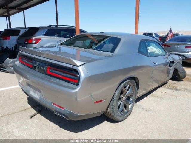 Photo 3 VIN: 2C3CDZAG4FH761222 - DODGE CHALLENGER 