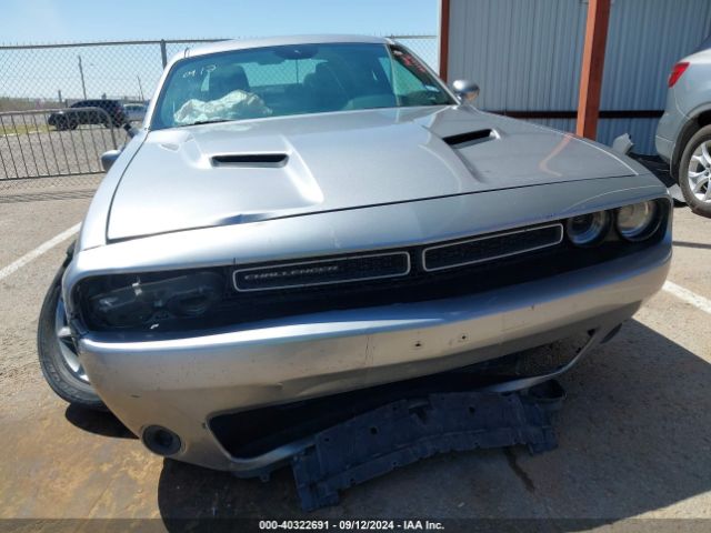 Photo 5 VIN: 2C3CDZAG4FH761222 - DODGE CHALLENGER 