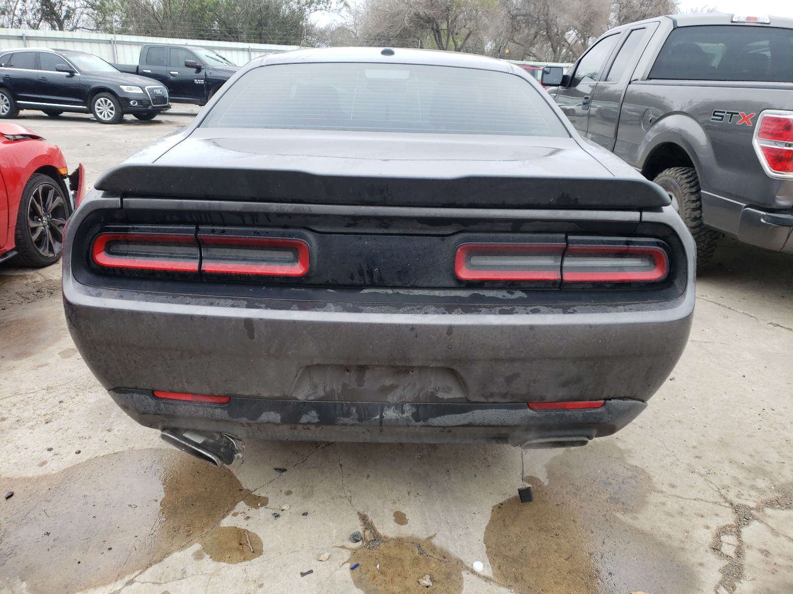 Photo 8 VIN: 2C3CDZAG4FH764895 - DODGE CHALLENGER 