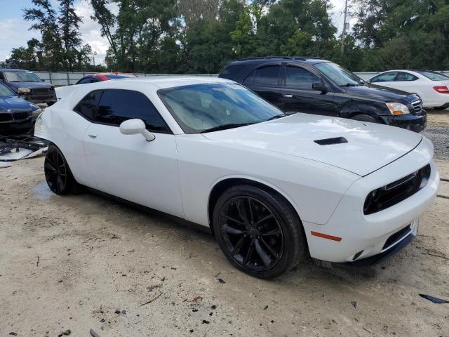 Photo 3 VIN: 2C3CDZAG4FH787822 - DODGE CHALLENGER 