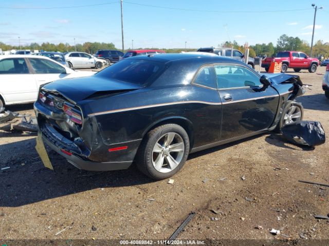 Photo 3 VIN: 2C3CDZAG4FH787836 - DODGE CHALLENGER 