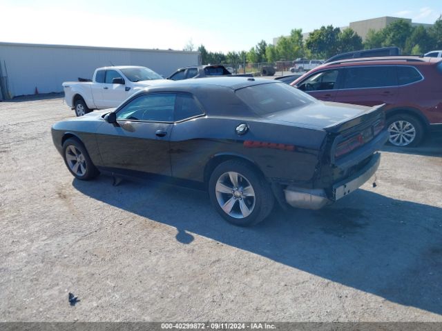 Photo 2 VIN: 2C3CDZAG4FH789117 - DODGE CHALLENGER 