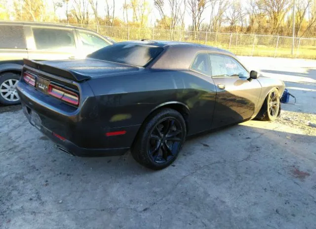 Photo 3 VIN: 2C3CDZAG4GH201282 - DODGE CHALLENGER 