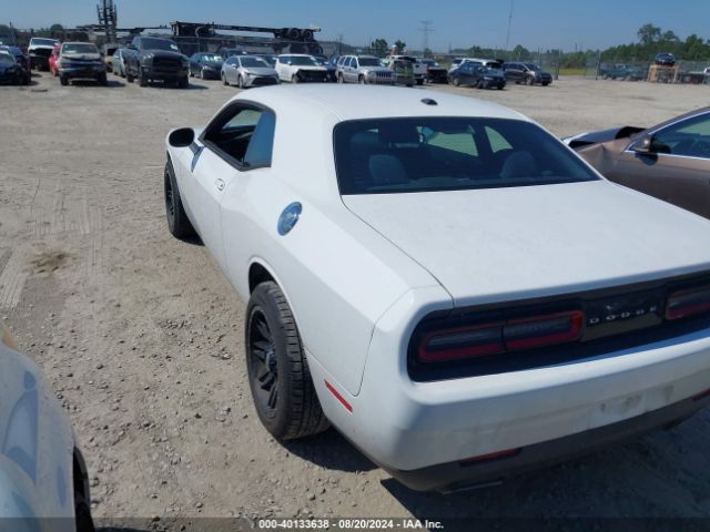 Photo 2 VIN: 2C3CDZAG4HH568331 - DODGE CHALLENGER 