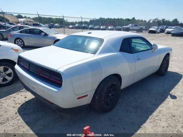 Photo 3 VIN: 2C3CDZAG4HH568331 - DODGE CHALLENGER 