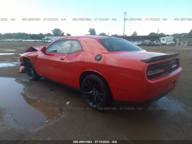 Photo 2 VIN: 2C3CDZAG4HH592032 - DODGE CHALLENGER 