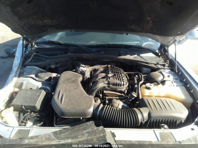 Photo 9 VIN: 2C3CDZAG4HH635848 - DODGE CHALLENGER 