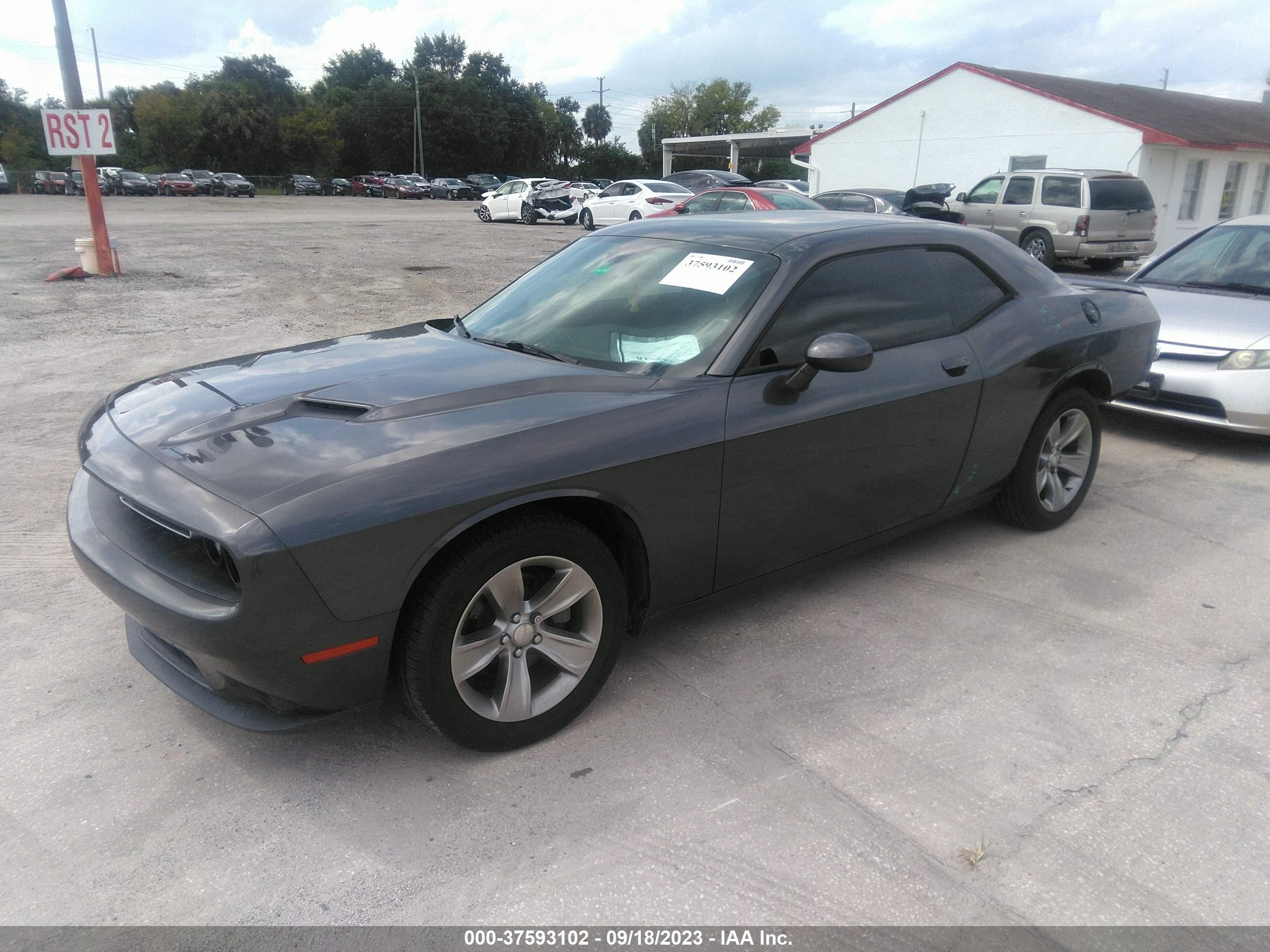 Photo 1 VIN: 2C3CDZAG4HH638202 - DODGE CHALLENGER 