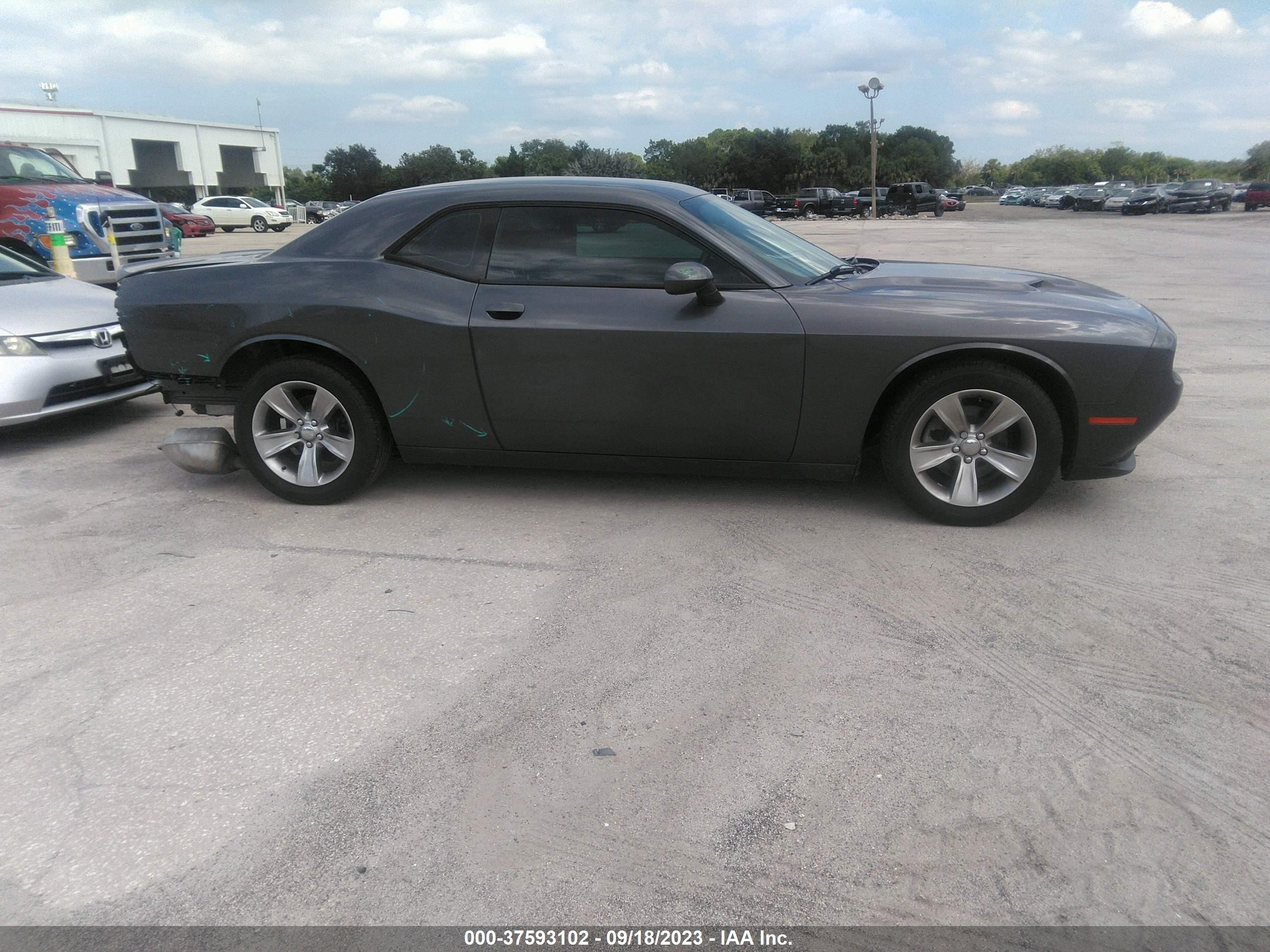 Photo 13 VIN: 2C3CDZAG4HH638202 - DODGE CHALLENGER 