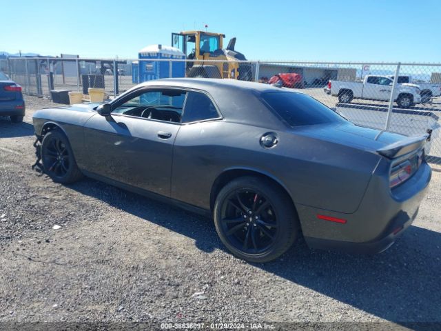 Photo 2 VIN: 2C3CDZAG4JH110973 - DODGE CHALLENGER 