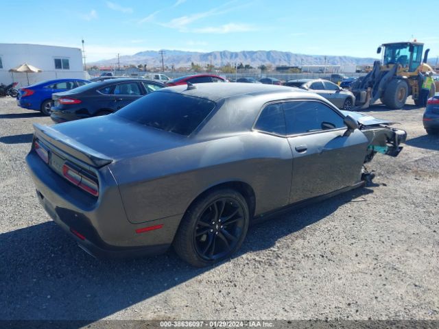 Photo 3 VIN: 2C3CDZAG4JH110973 - DODGE CHALLENGER 