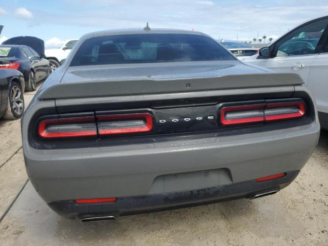 Photo 5 VIN: 2C3CDZAG4JH112710 - DODGE CHALLENGER 