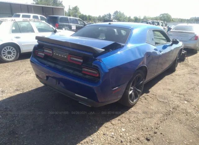 Photo 3 VIN: 2C3CDZAG4JH216887 - DODGE CHALLENGER 