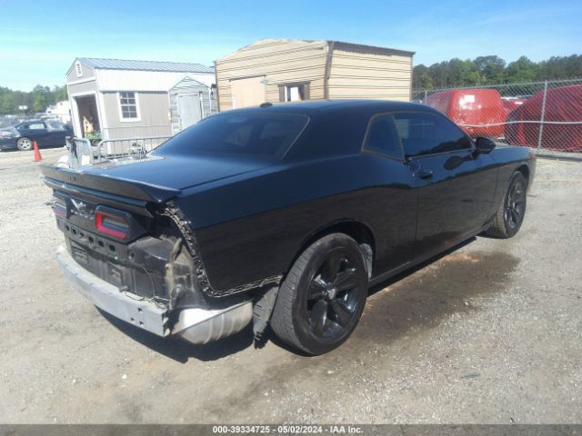 Photo 3 VIN: 2C3CDZAG4JH224116 - DODGE CHALLENGER 