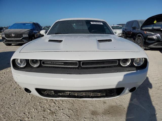 Photo 4 VIN: 2C3CDZAG4JH242311 - DODGE CHALLENGER 