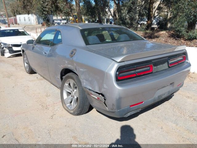 Photo 2 VIN: 2C3CDZAG4JH245855 - DODGE CHALLENGER 