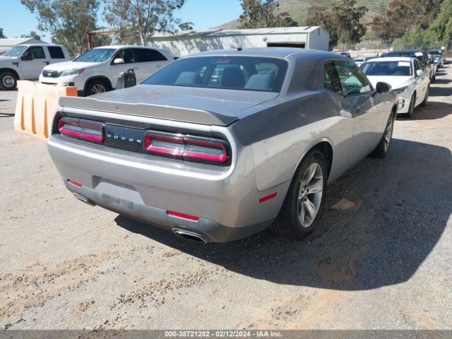 Photo 3 VIN: 2C3CDZAG4JH245855 - DODGE CHALLENGER 