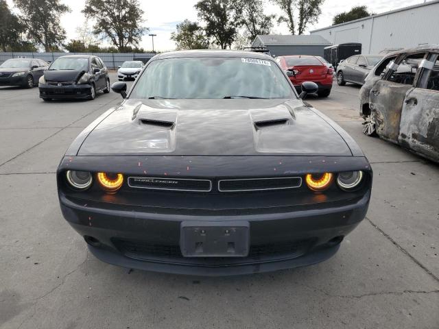 Photo 4 VIN: 2C3CDZAG4JH303043 - DODGE CHALLENGER 