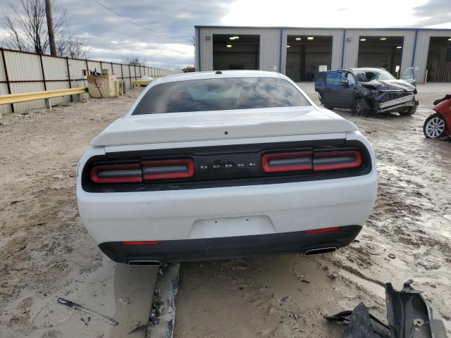 Photo 5 VIN: 2C3CDZAG4JH339475 - DODGE CHALLENGER 