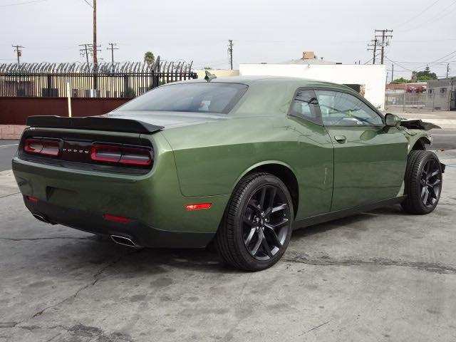 Photo 3 VIN: 2C3CDZAG4KH521663 - DODGE CHALLENGER 