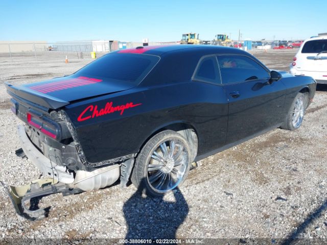 Photo 3 VIN: 2C3CDZAG4KH716713 - DODGE CHALLENGER 