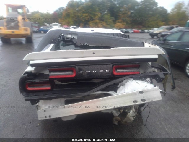 Photo 5 VIN: 2C3CDZAG4KH733415 - DODGE CHALLENGER 