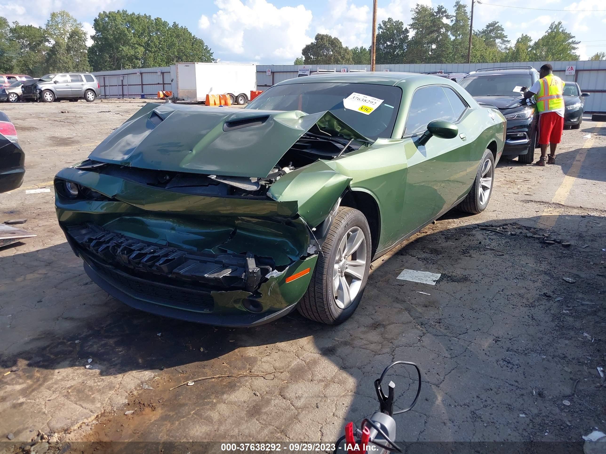 Photo 1 VIN: 2C3CDZAG4NH151464 - DODGE CHALLENGER 