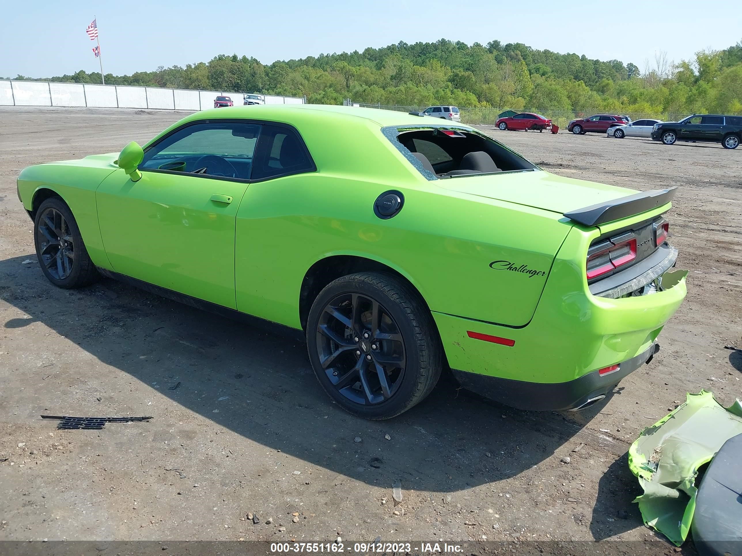 Photo 2 VIN: 2C3CDZAG4PH549809 - DODGE CHALLENGER 