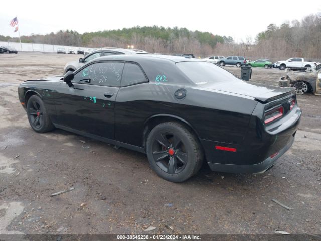 Photo 2 VIN: 2C3CDZAG5FH702065 - DODGE CHALLENGER 