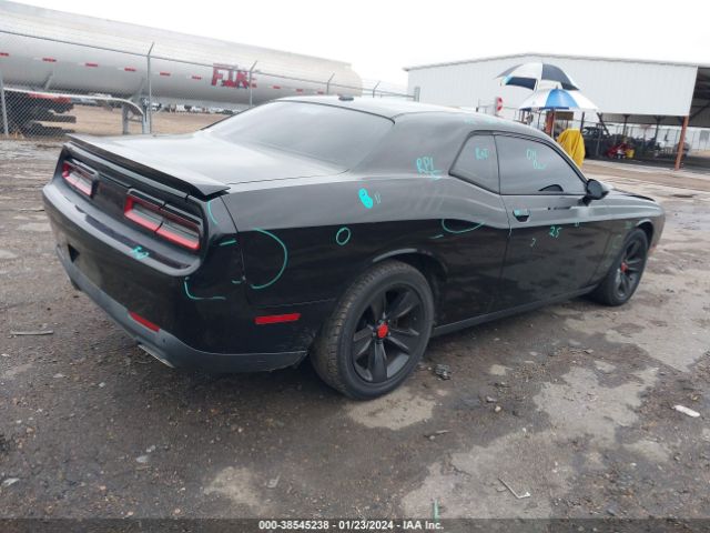 Photo 3 VIN: 2C3CDZAG5FH702065 - DODGE CHALLENGER 