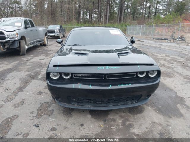 Photo 5 VIN: 2C3CDZAG5FH702065 - DODGE CHALLENGER 