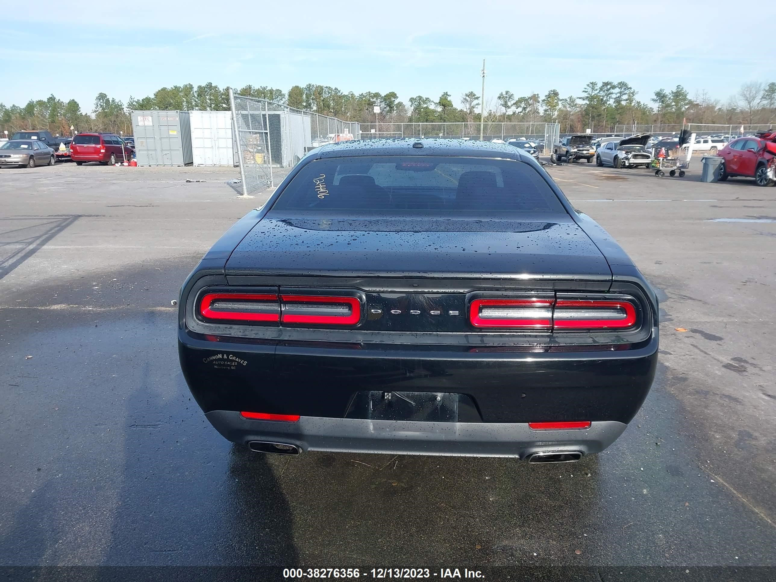 Photo 14 VIN: 2C3CDZAG5FH724406 - DODGE CHALLENGER 