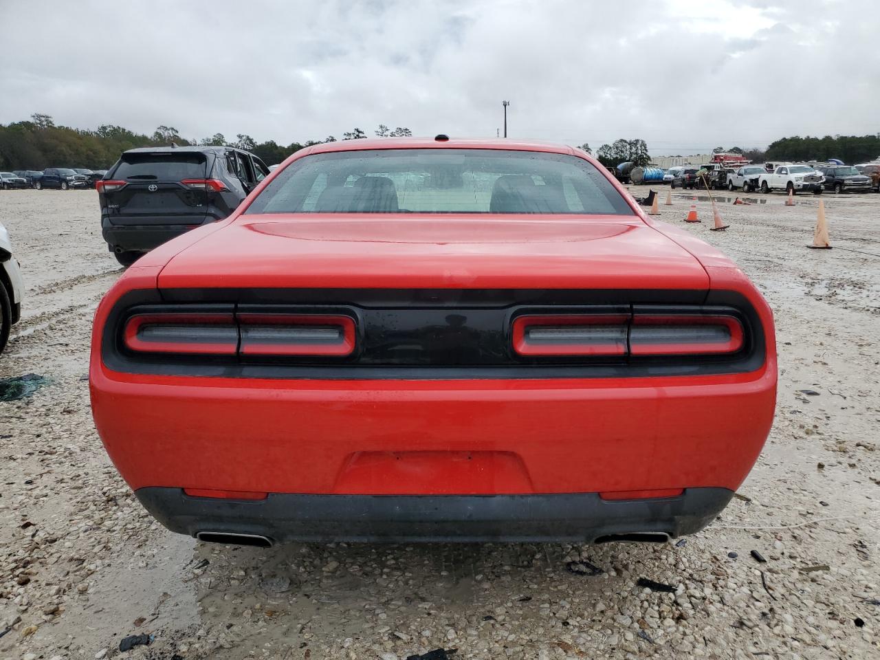 Photo 5 VIN: 2C3CDZAG5GH113566 - DODGE CHALLENGER 