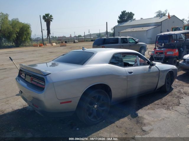 Photo 3 VIN: 2C3CDZAG5GH138418 - DODGE CHALLENGER 